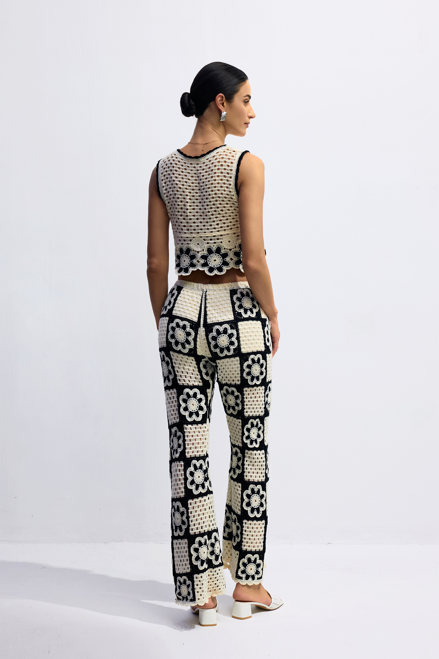 Salome Flower Crochet Sleeveless Top & Pants Set